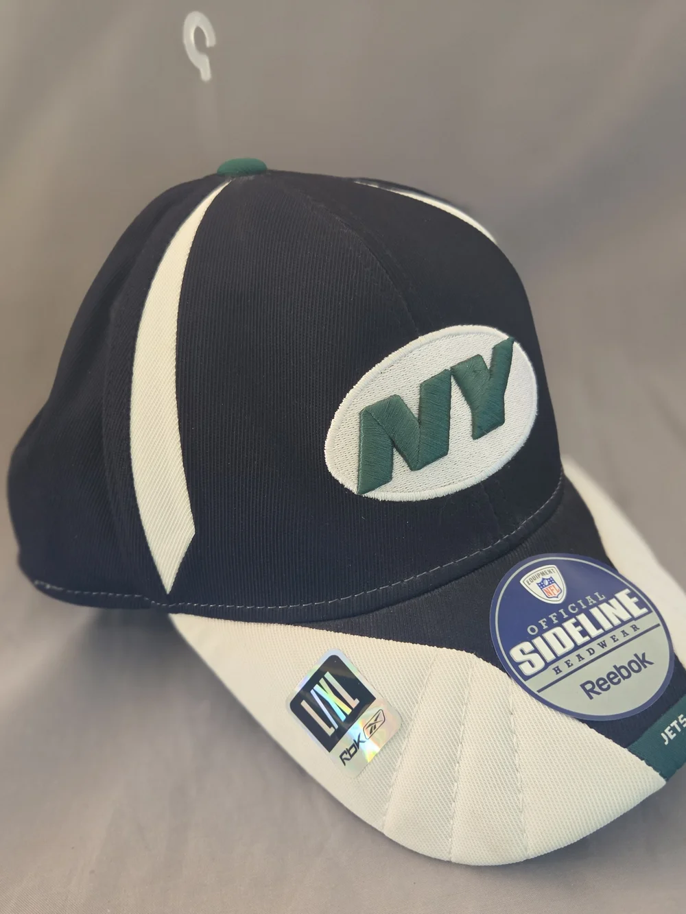 NFL NY Jets Black White Green Sideline Cap